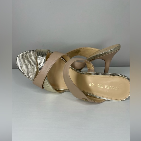 Ivanka Trump strappy heeled sandals. Two toned. Gold/nude stiletto. Leather. - Picture 6 of 8